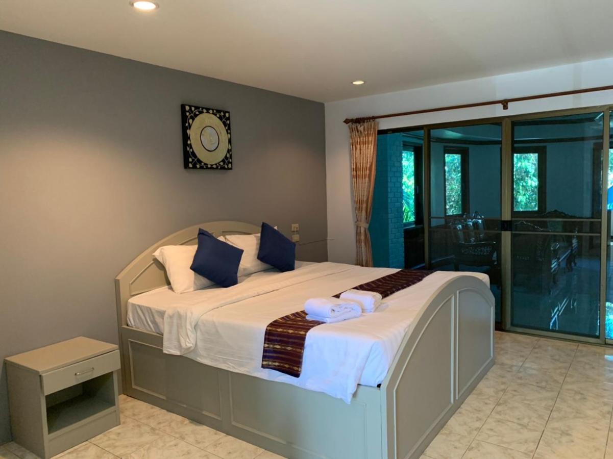Blue Garden Resort Pattaya Джомтьєн-Біч Екстер'єр фото
