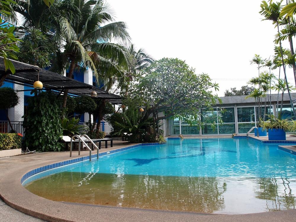 Blue Garden Resort Pattaya Джомтьєн-Біч Екстер'єр фото
