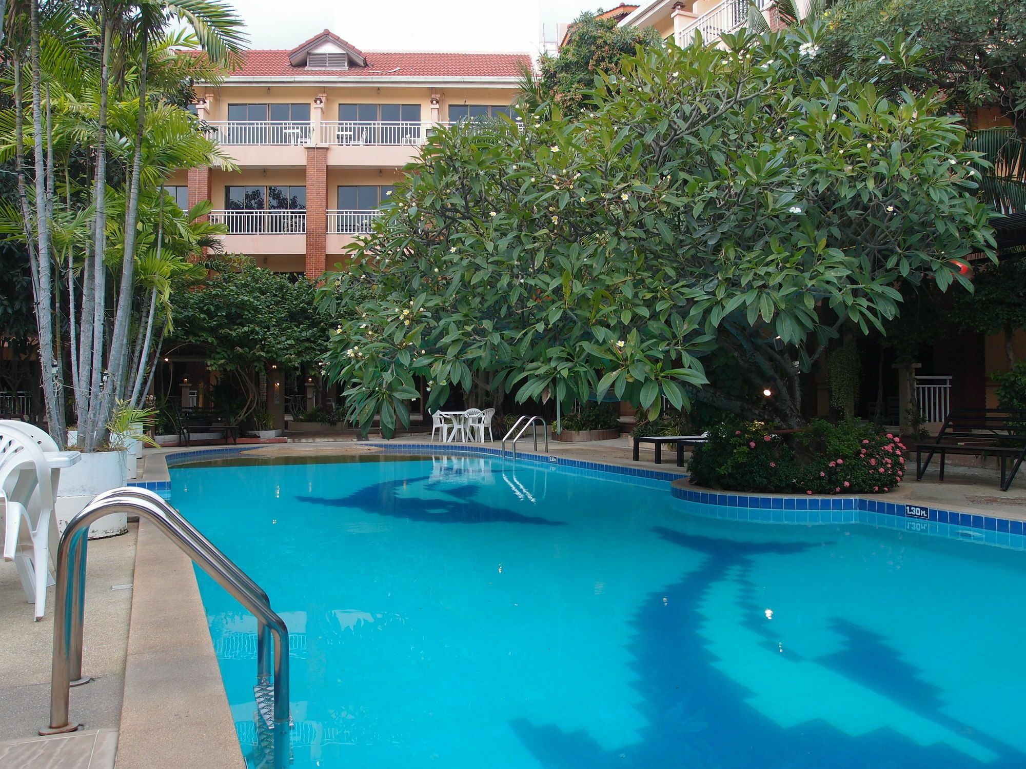 Blue Garden Resort Pattaya Джомтьєн-Біч Екстер'єр фото